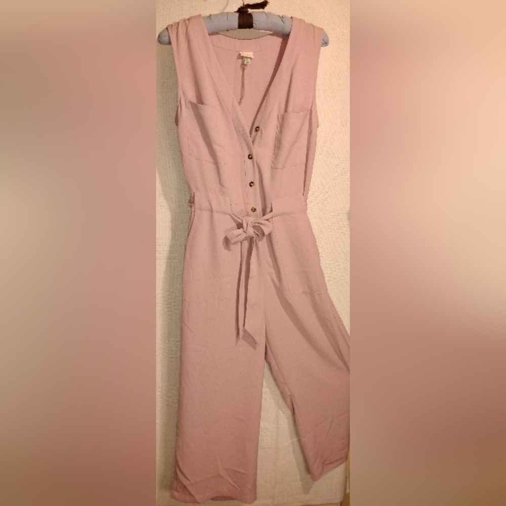 Pretty Pink semi dressy Jumpsuit with Belt size M